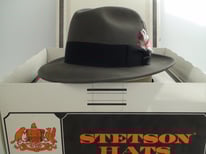 Stetson Royal De Luxe BOGART Caribou Gray Fur Felt Fedora Hat Size 7 1/8" Long Oval